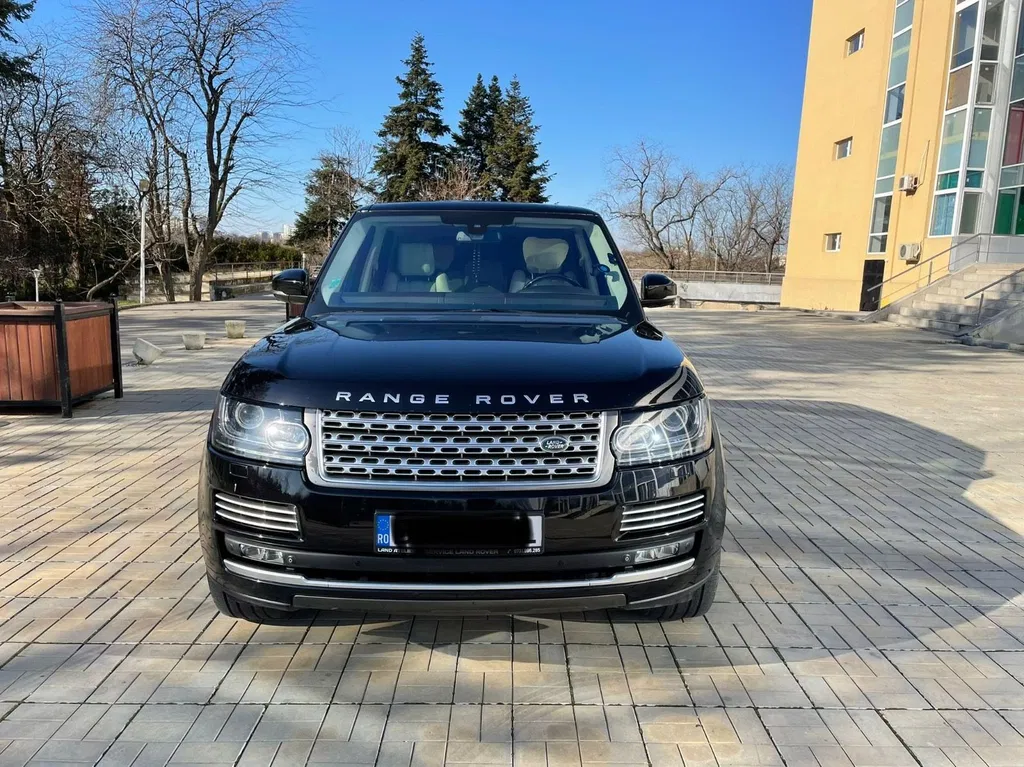 Fotografie: 2015 Land Rover Range Rover