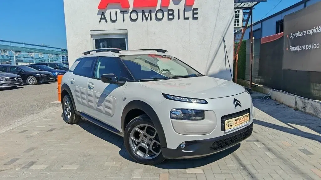 Fotografie: 2017 Citroen C4 Cactus
