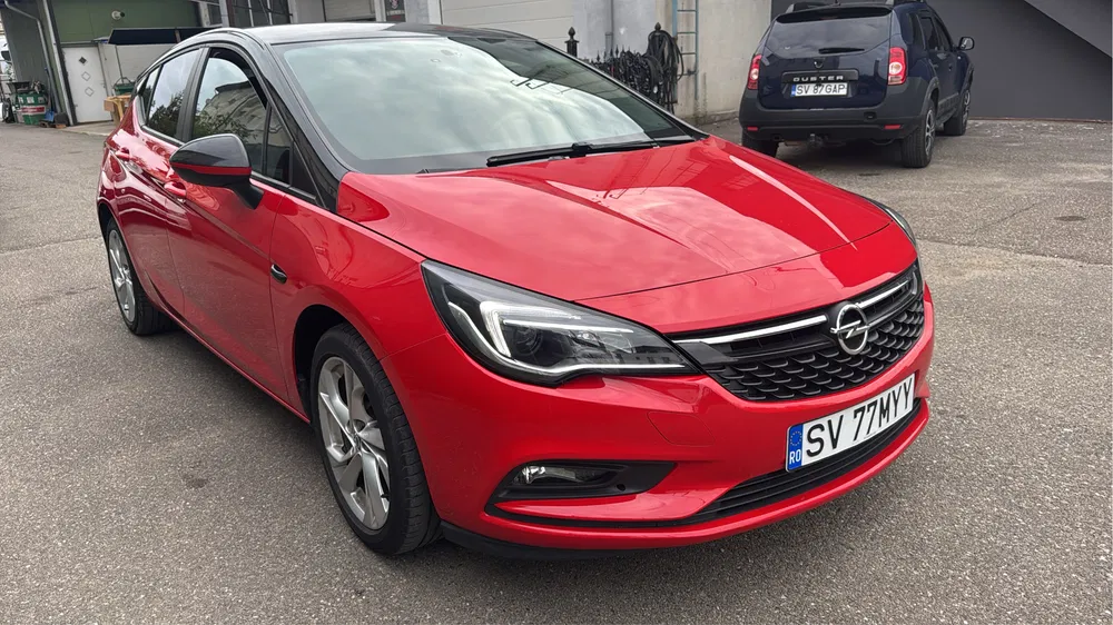 Fotografie: 2019 Opel Astra