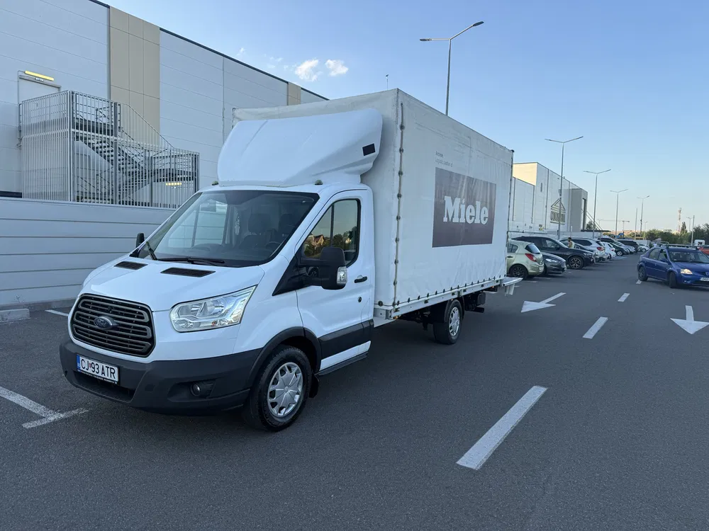 Fotografie: 2019 Ford Transit