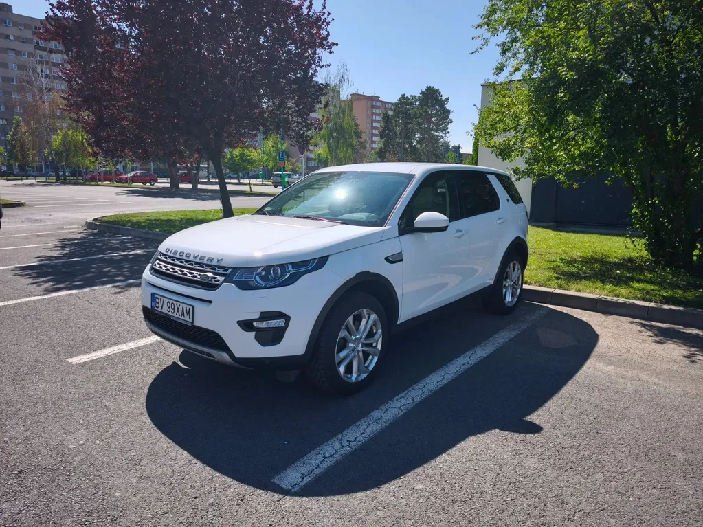 Fotografie: 2017 Land Rover Discovery Sport