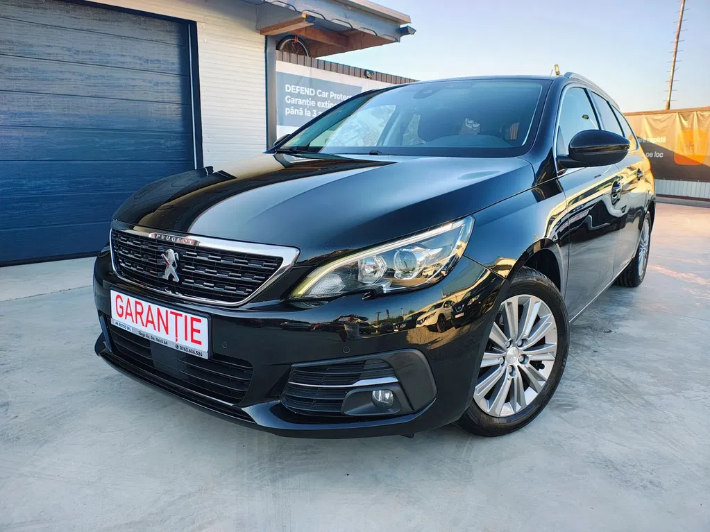 Fotografie: 2020 Peugeot 308