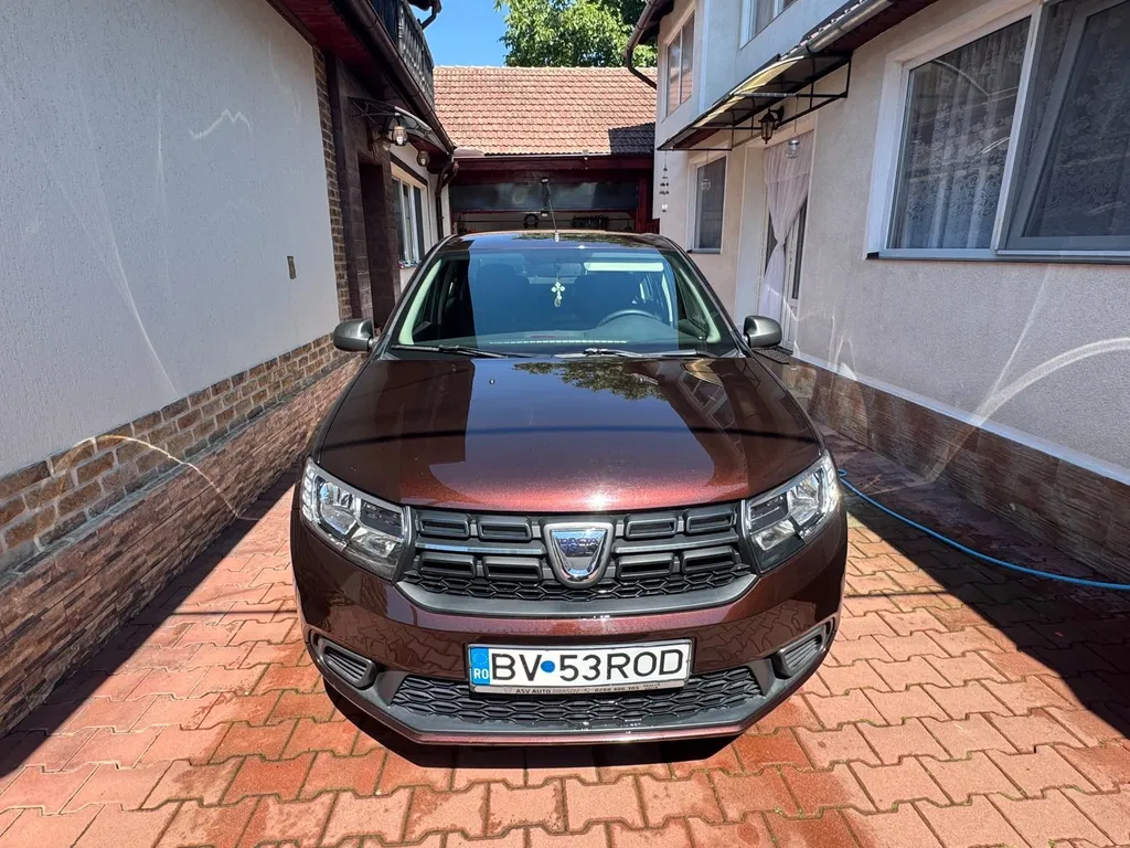 Fotografie: 2017 Dacia Logan