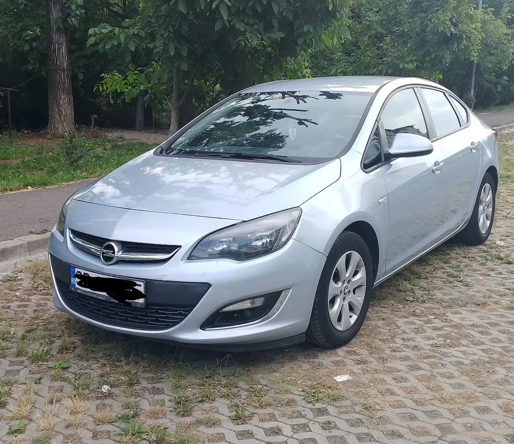 Fotografie: 2017 Opel Astra