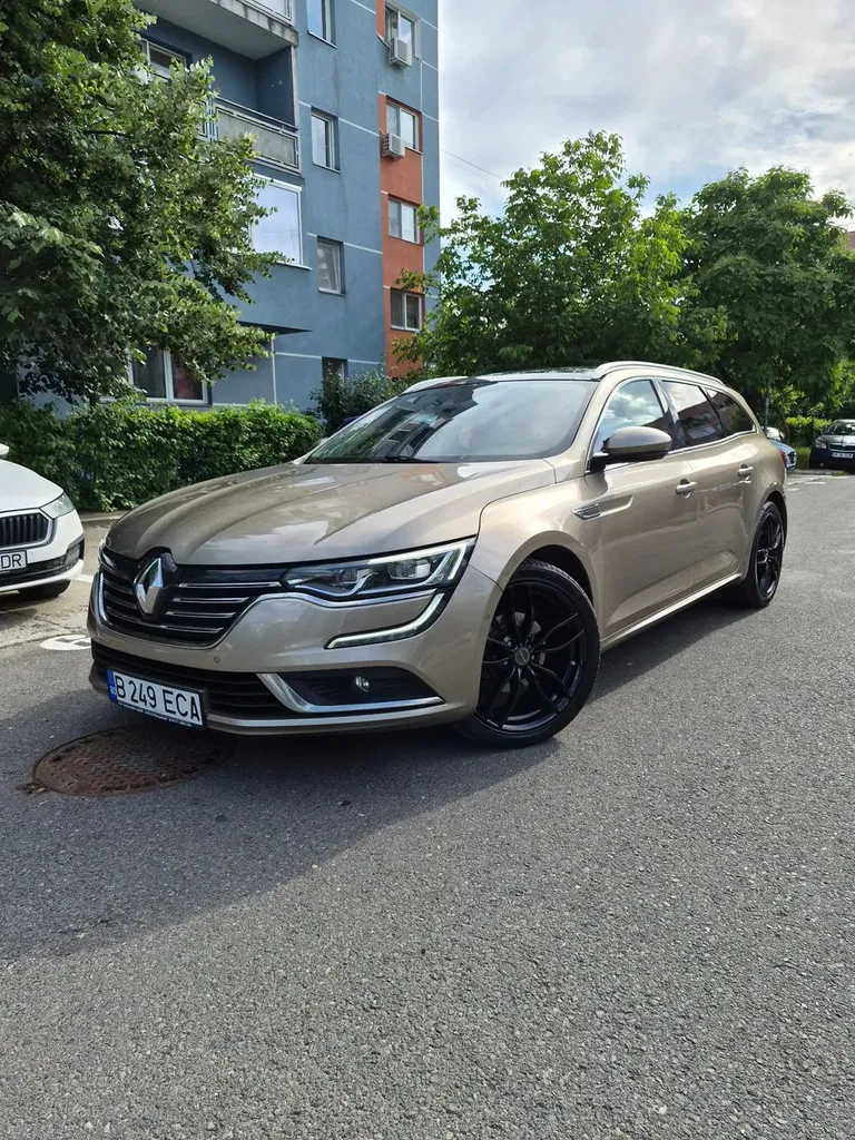 Fotografie: 2017 Renault Talisman