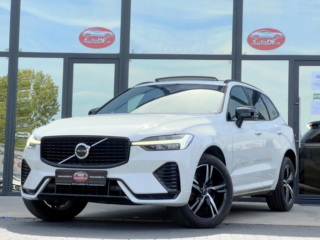 Fotografie: 2022 Volvo XC 60