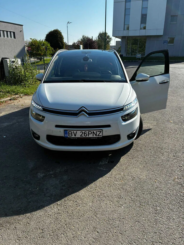 Fotografie: 2016 Citroen C4 Grand Picasso