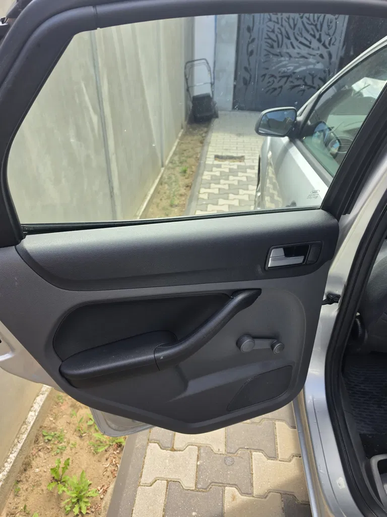 Fotografie: 2006 Ford Focus