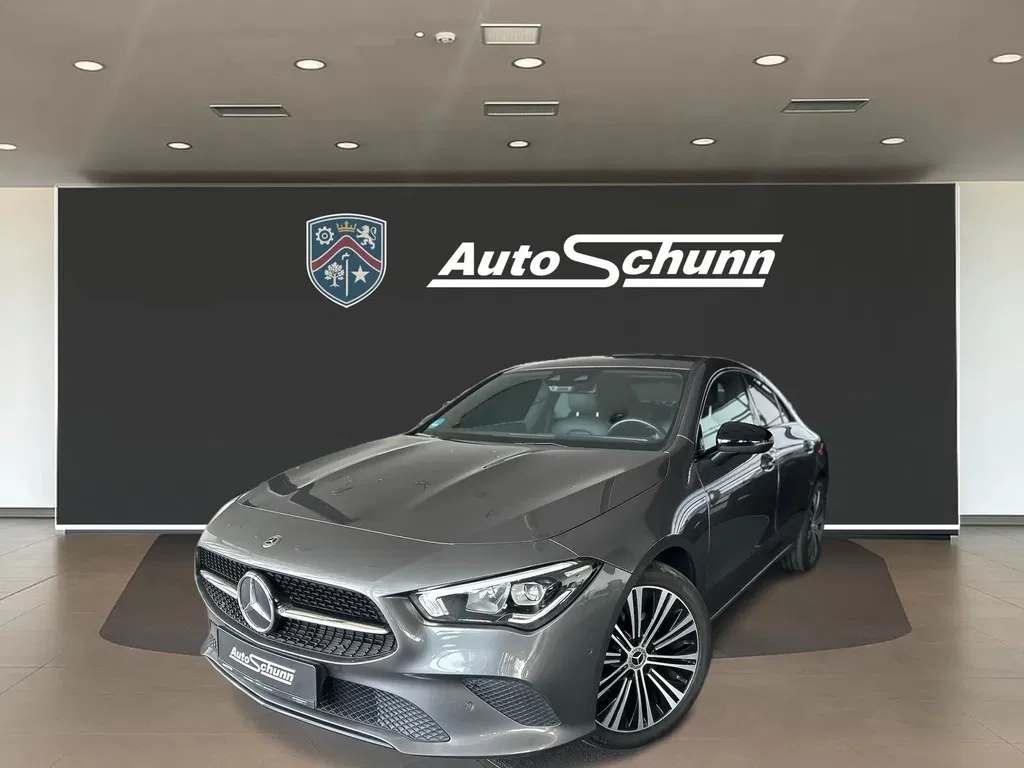 Fotografie: 2020 Mercedes-Benz CLA 200