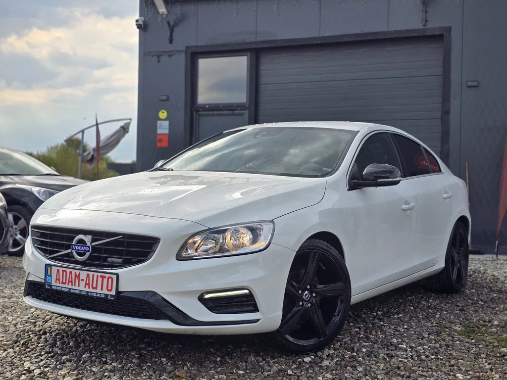 Fotografie: 2014 Volvo S60
