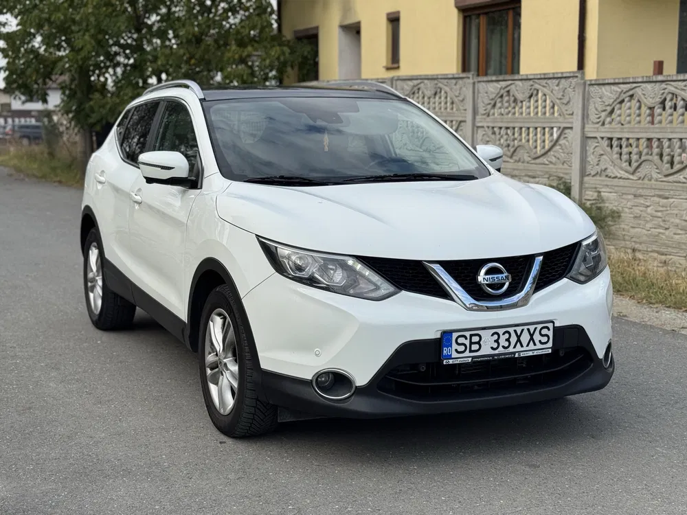Fotografie: 2015 Nissan Qashqai