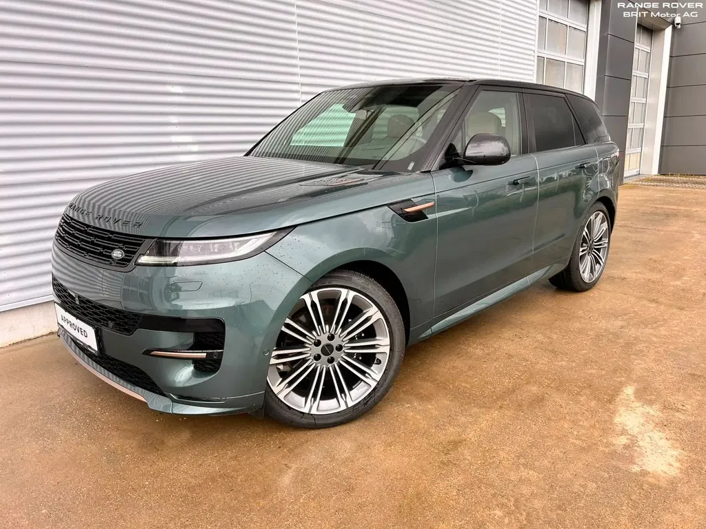 Fotografie: 2025 Land Rover Range Rover Sport