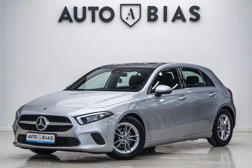 Fotografie: 2019 Mercedes-Benz A 180