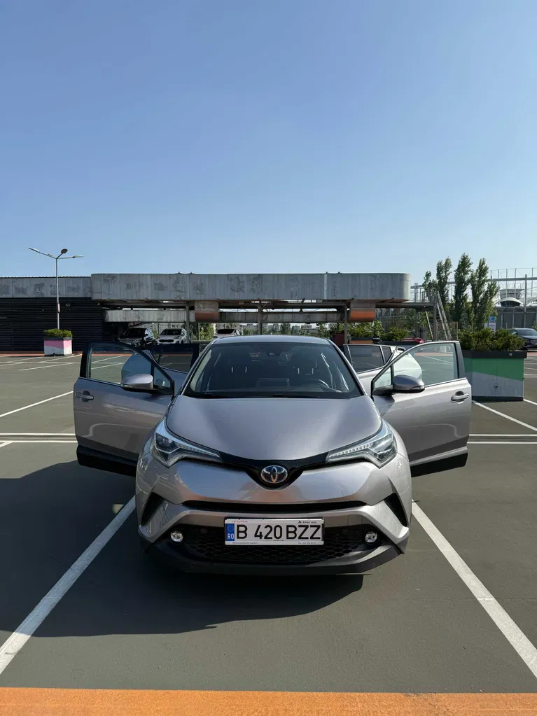 Fotografie: 2019 Toyota C-HR