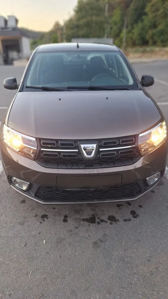 Fotografie: 2018 Dacia Logan