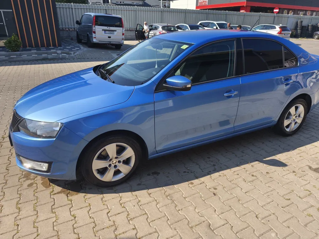 Fotografie: 2017 Skoda RAPID