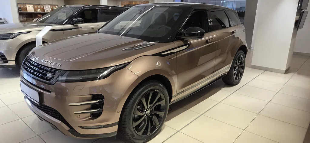 Fotografie: 2026 Land Rover Range Rover Evoque