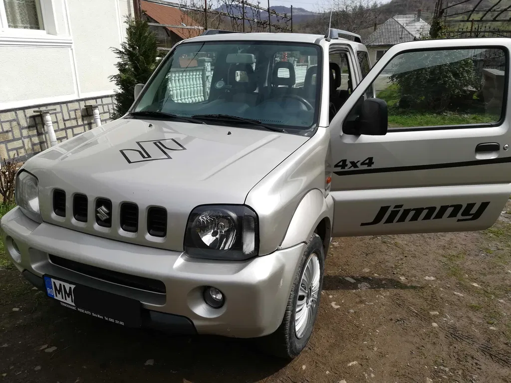 Fotografie: 2006 Suzuki Jimny