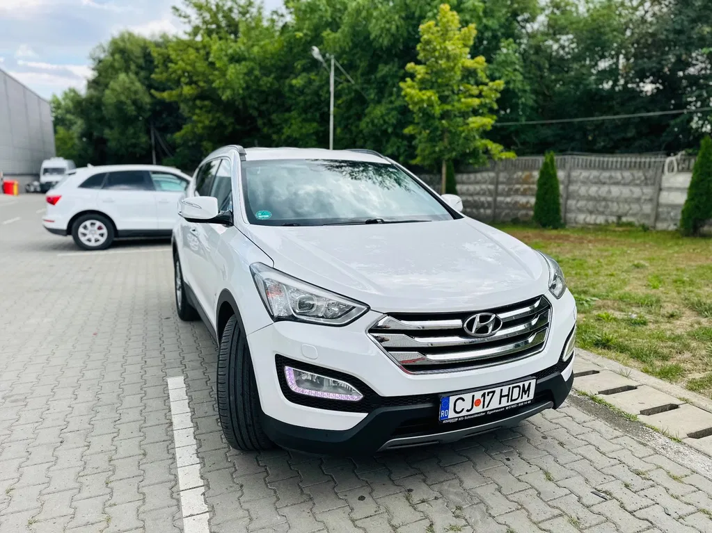 Fotografie: 2013 Hyundai Santa Fe