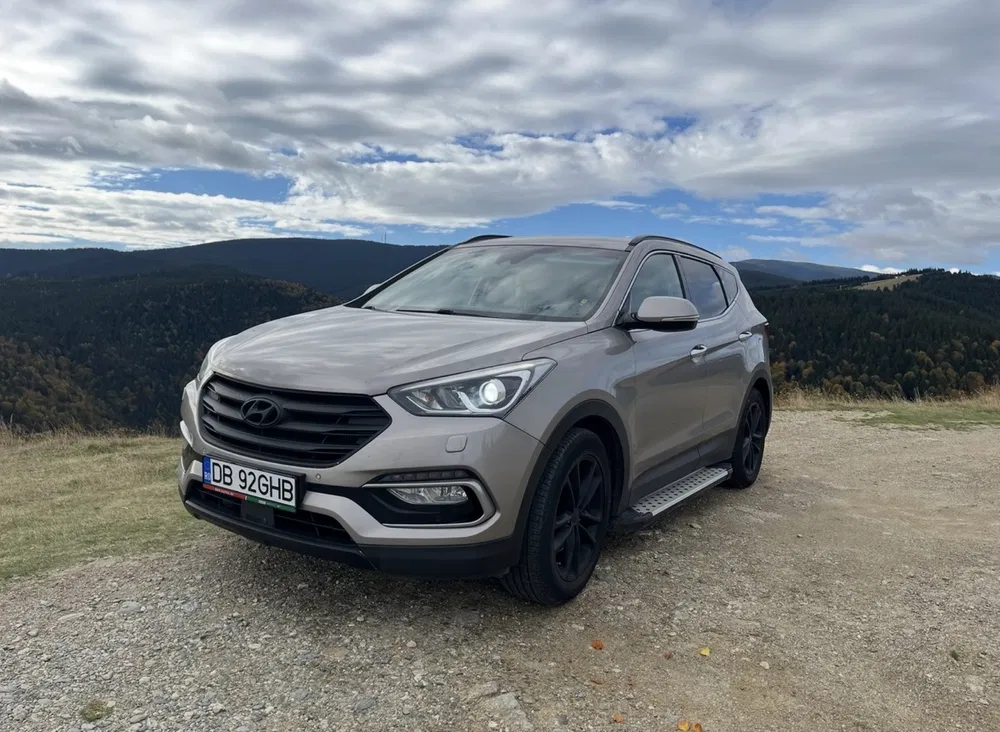 Fotografie: 2016 Hyundai Santa Fe