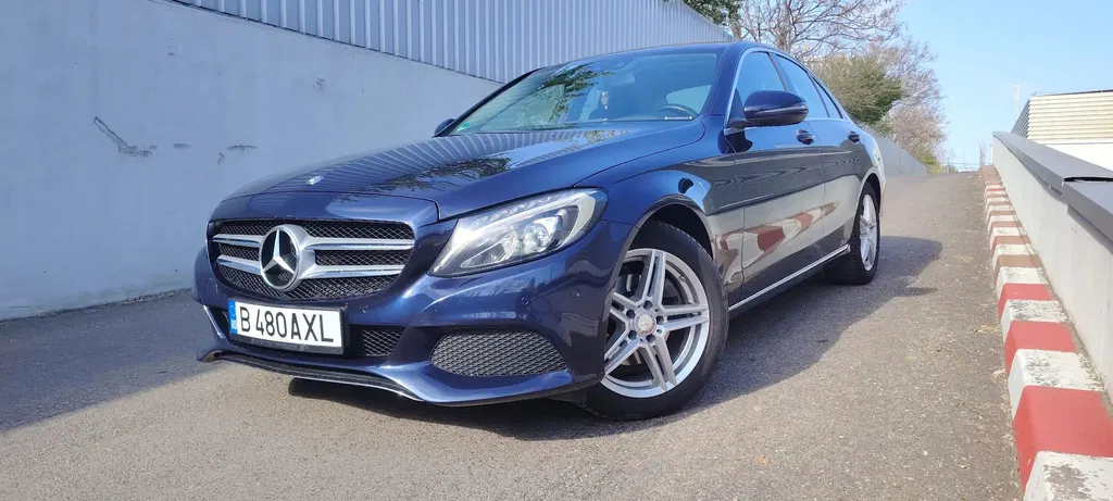Fotografie: 2016 Mercedes-Benz C