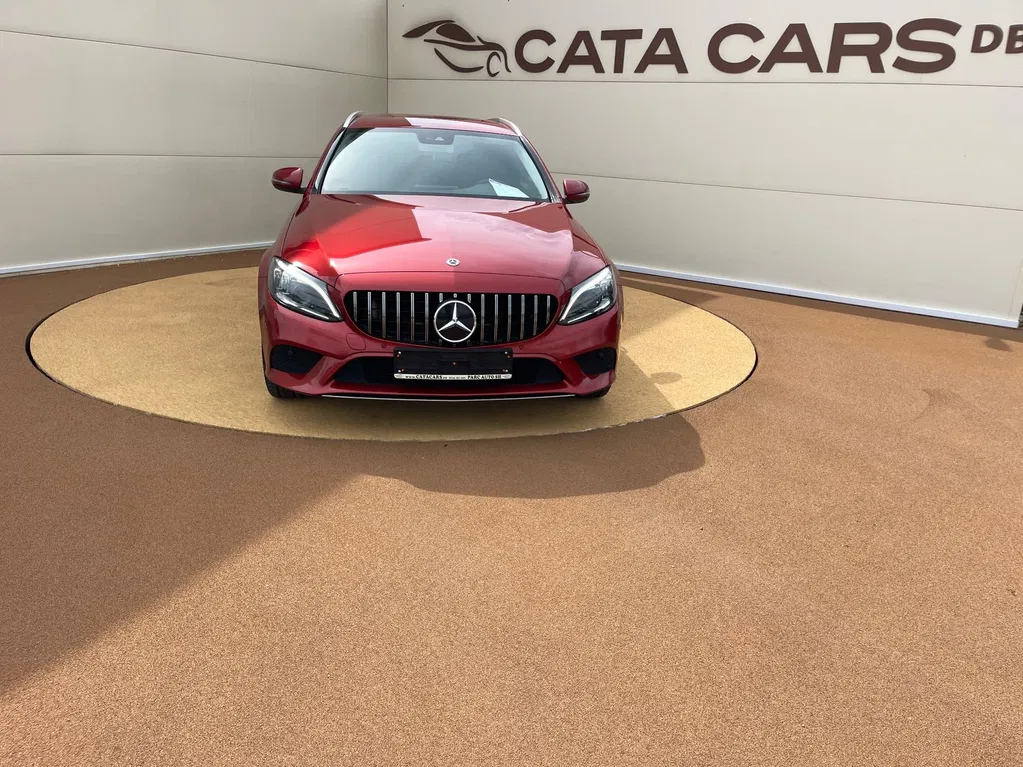 Fotografie: 2019 Mercedes-Benz C