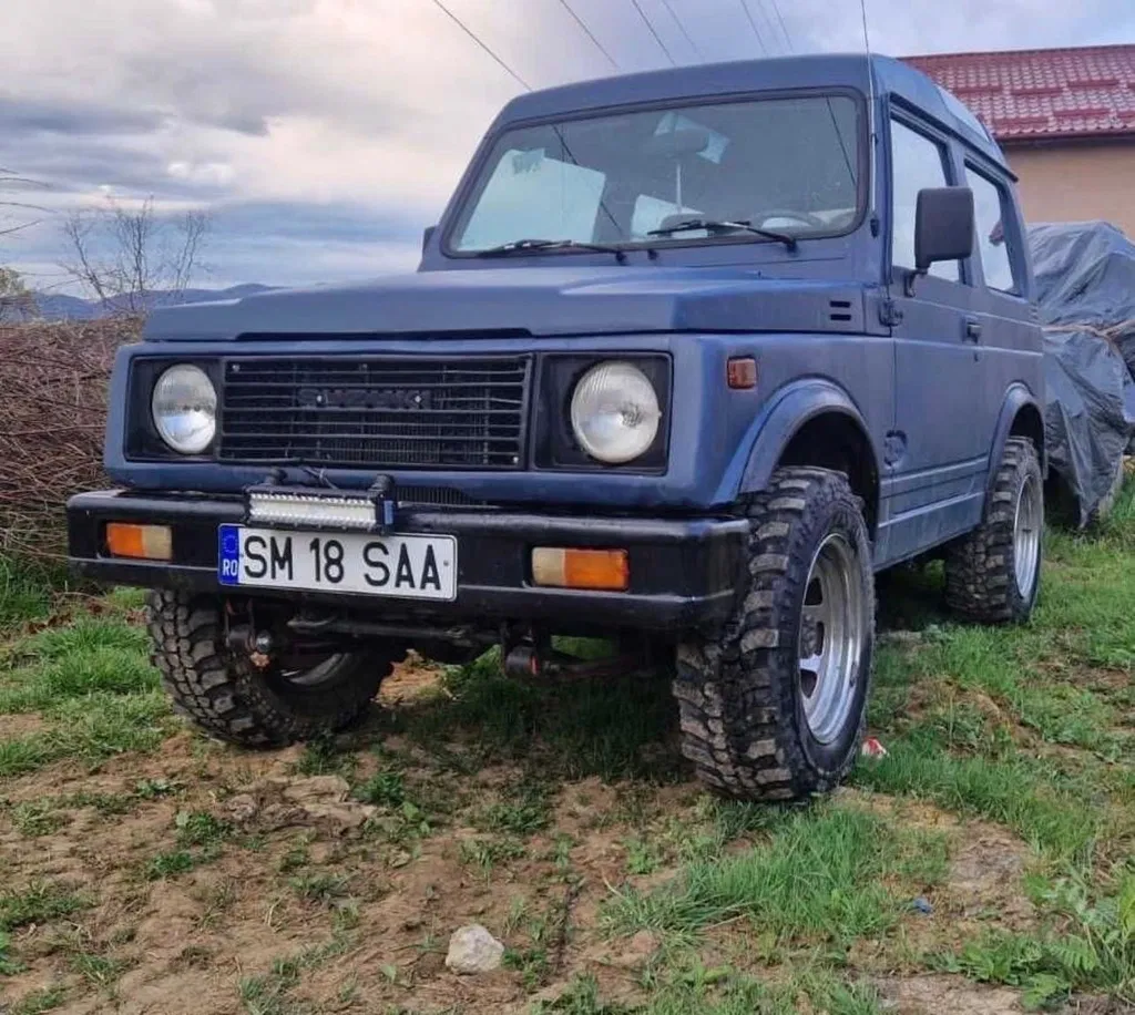 Fotografie: 1988 Suzuki Samurai