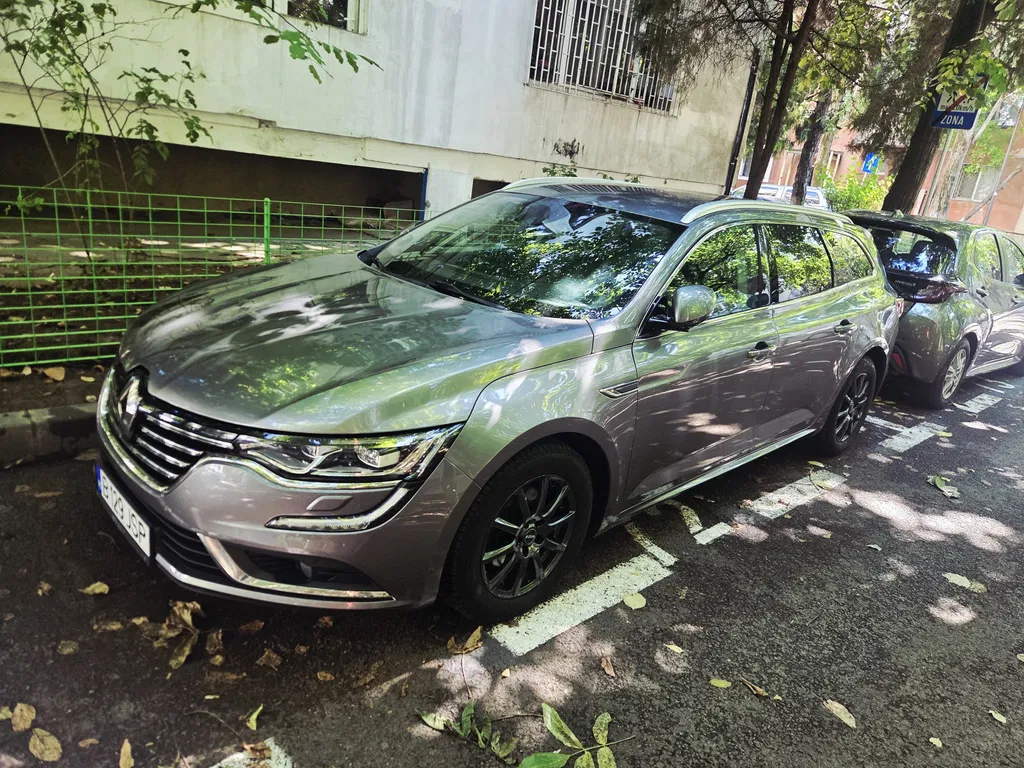 Fotografie: 2016 Renault Talisman
