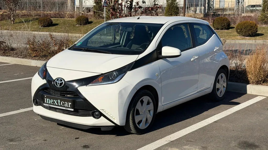 Fotografie: 2015 Toyota Aygo