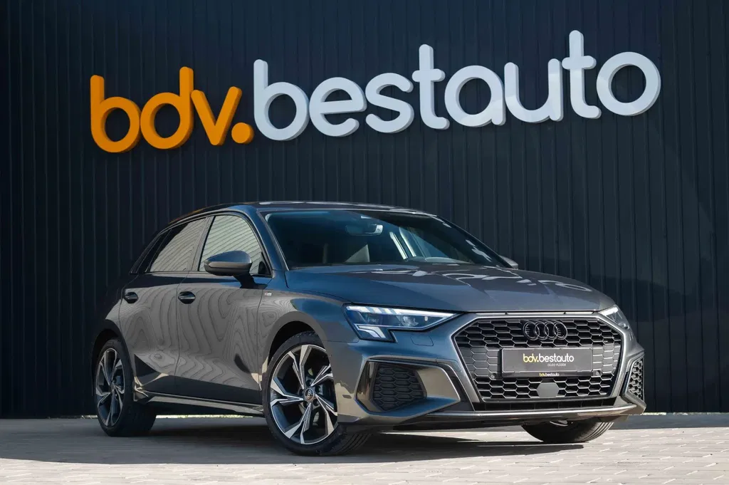 Fotografie: 2021 Audi A3 Sportback