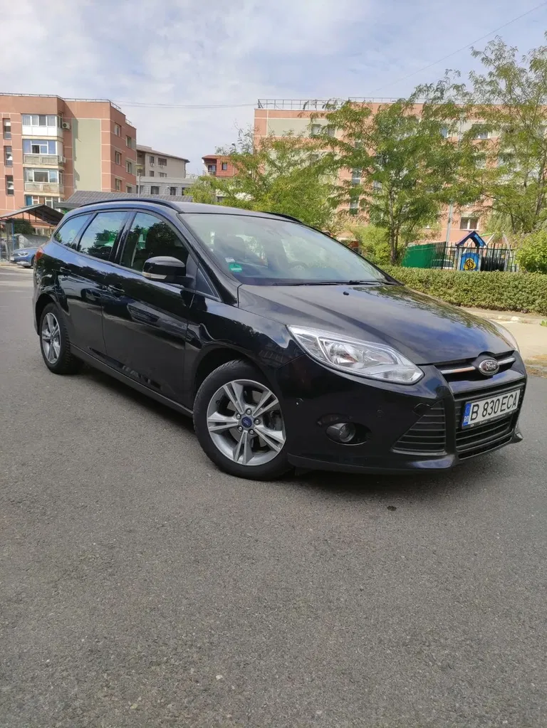 Fotografie: 2014 Ford Focus