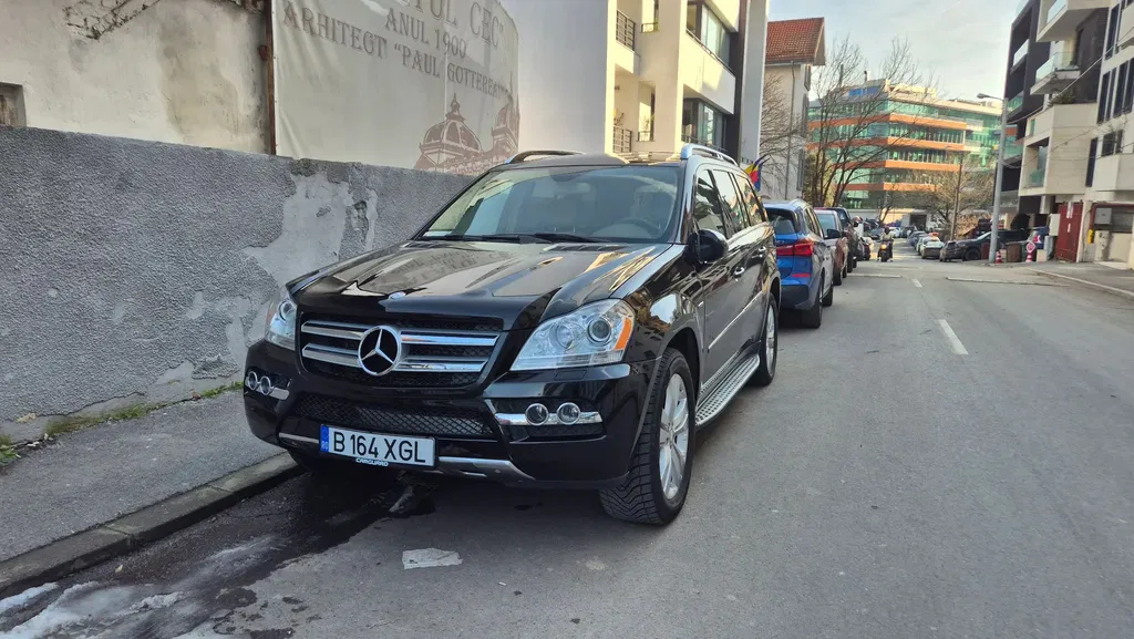 Fotografie: 2010 Mercedes-Benz GL