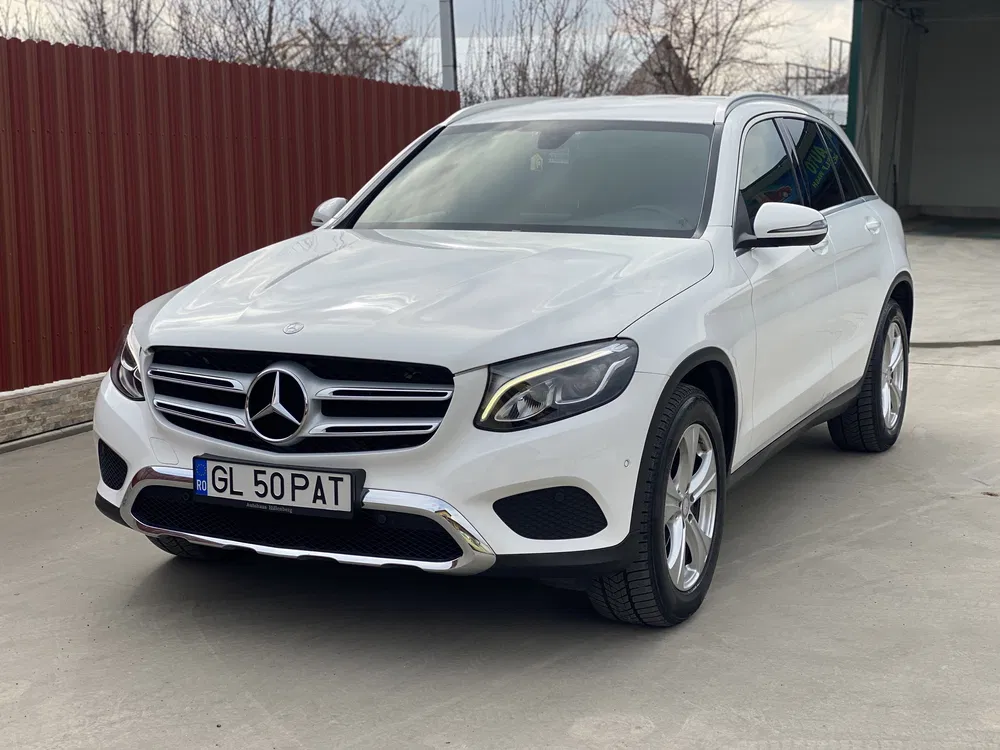Fotografie: 2016 Mercedes-Benz GLC