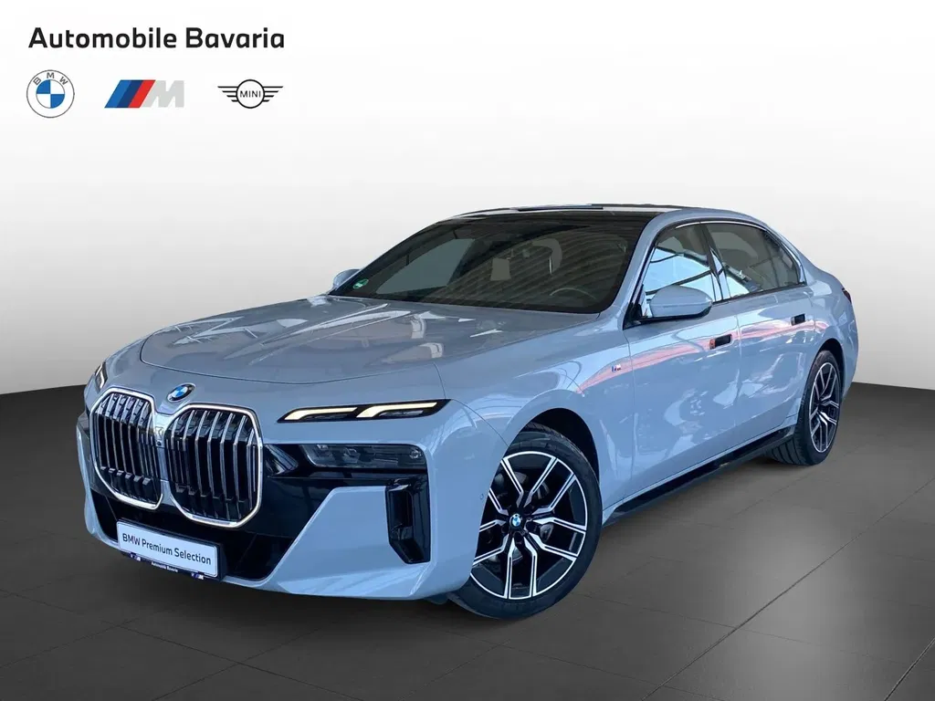 Fotografie: 2024 BMW Seria 7