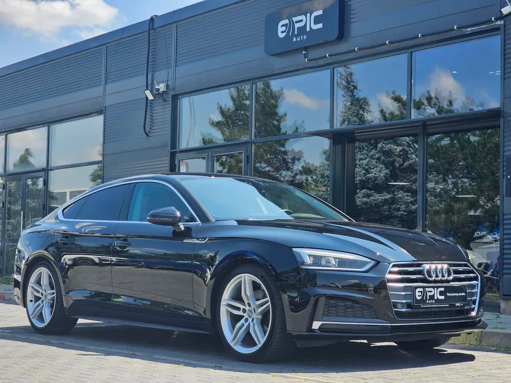 Fotografie: 2019 Audi A5 Sportback