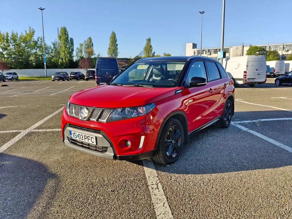 Fotografie: 2018 Suzuki Vitara