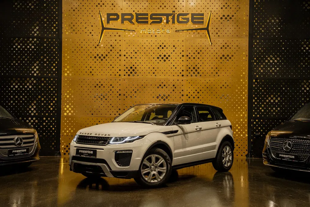 Fotografie: 2016 Land Rover Range Rover Evoque