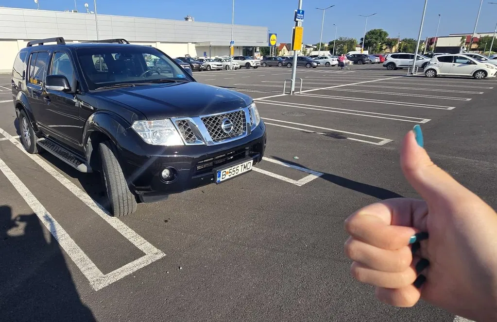 Fotografie: 2014 Nissan Pathfinder