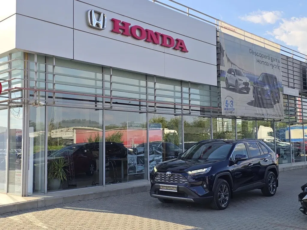 Fotografie: 2022 Toyota RAV-4