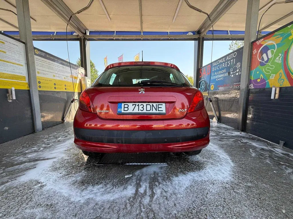 Fotografie: 2006 Peugeot 207
