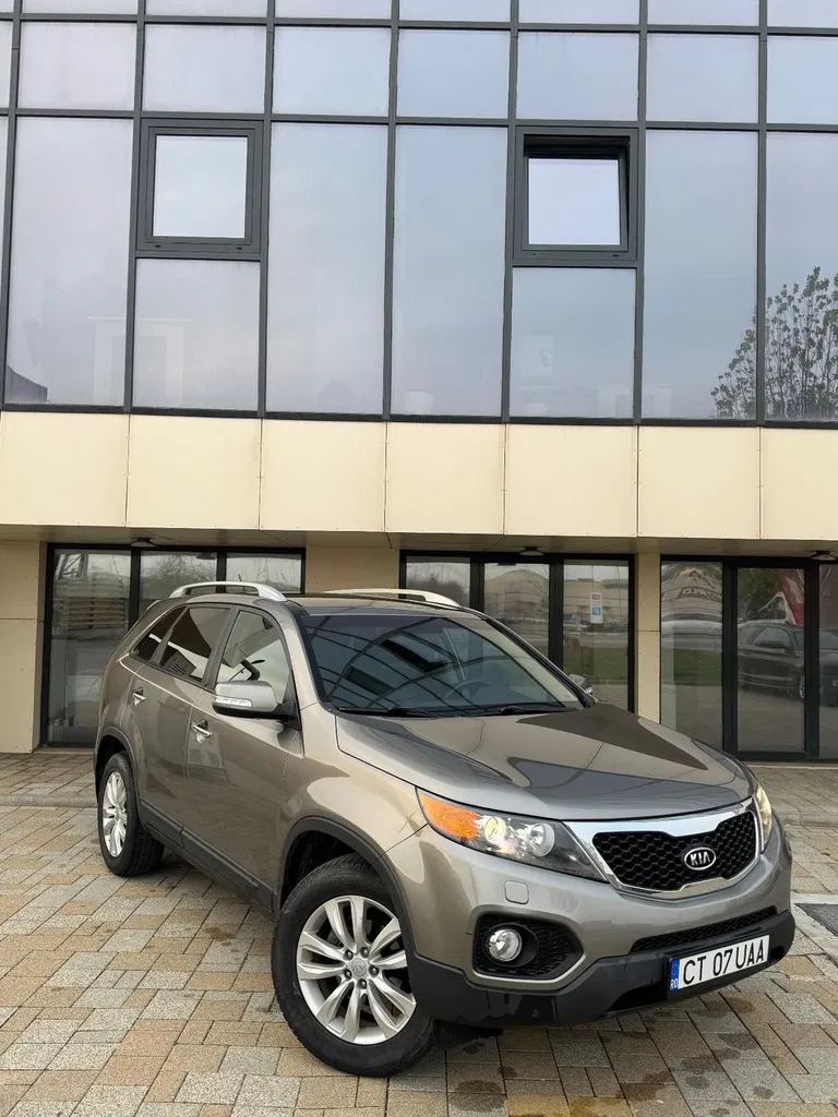 Fotografie: 2010 Kia Sorento