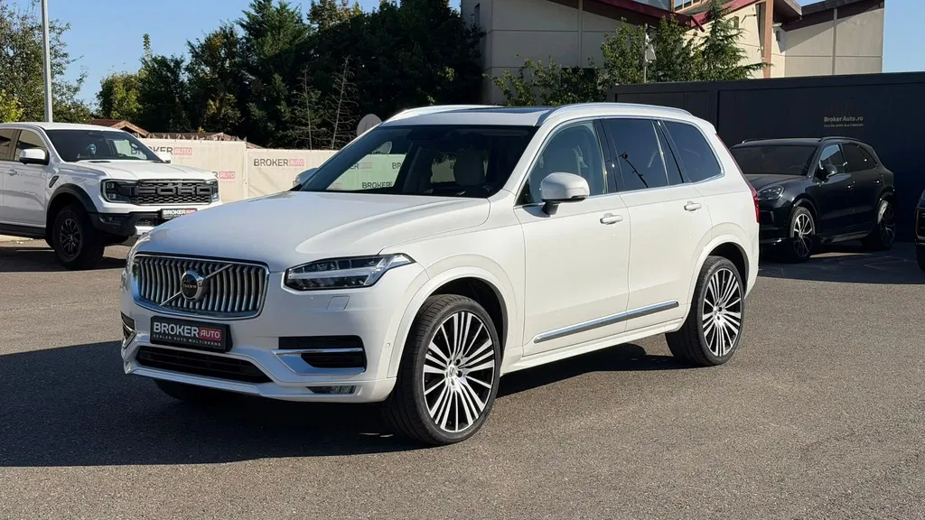 Fotografie: 2022 Volvo XC 90