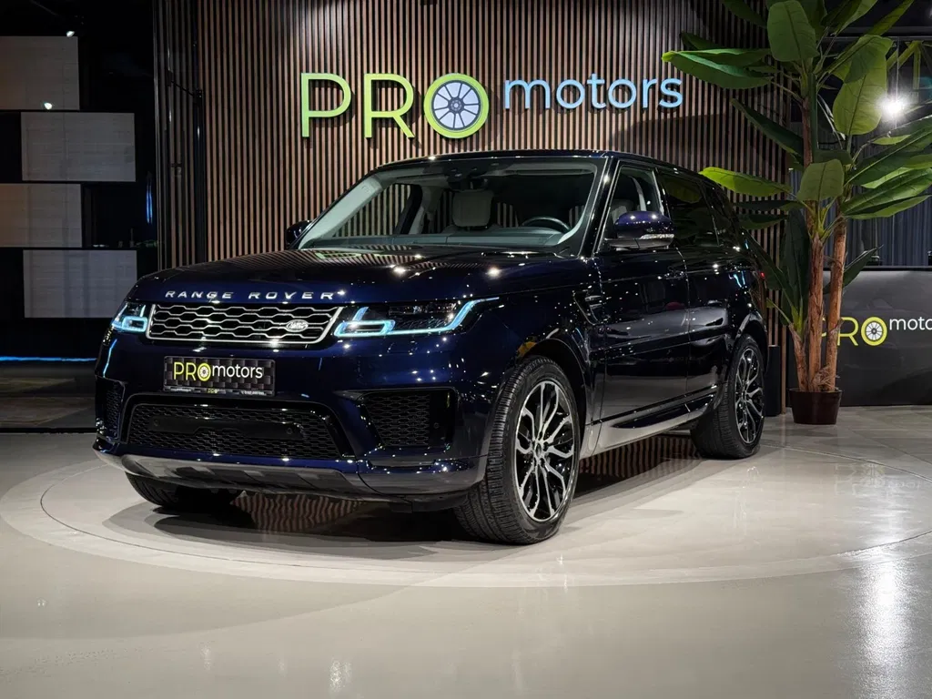Fotografie: 2021 Land Rover Range Rover Sport