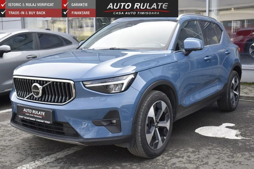 Fotografie: 2023 Volvo XC 40