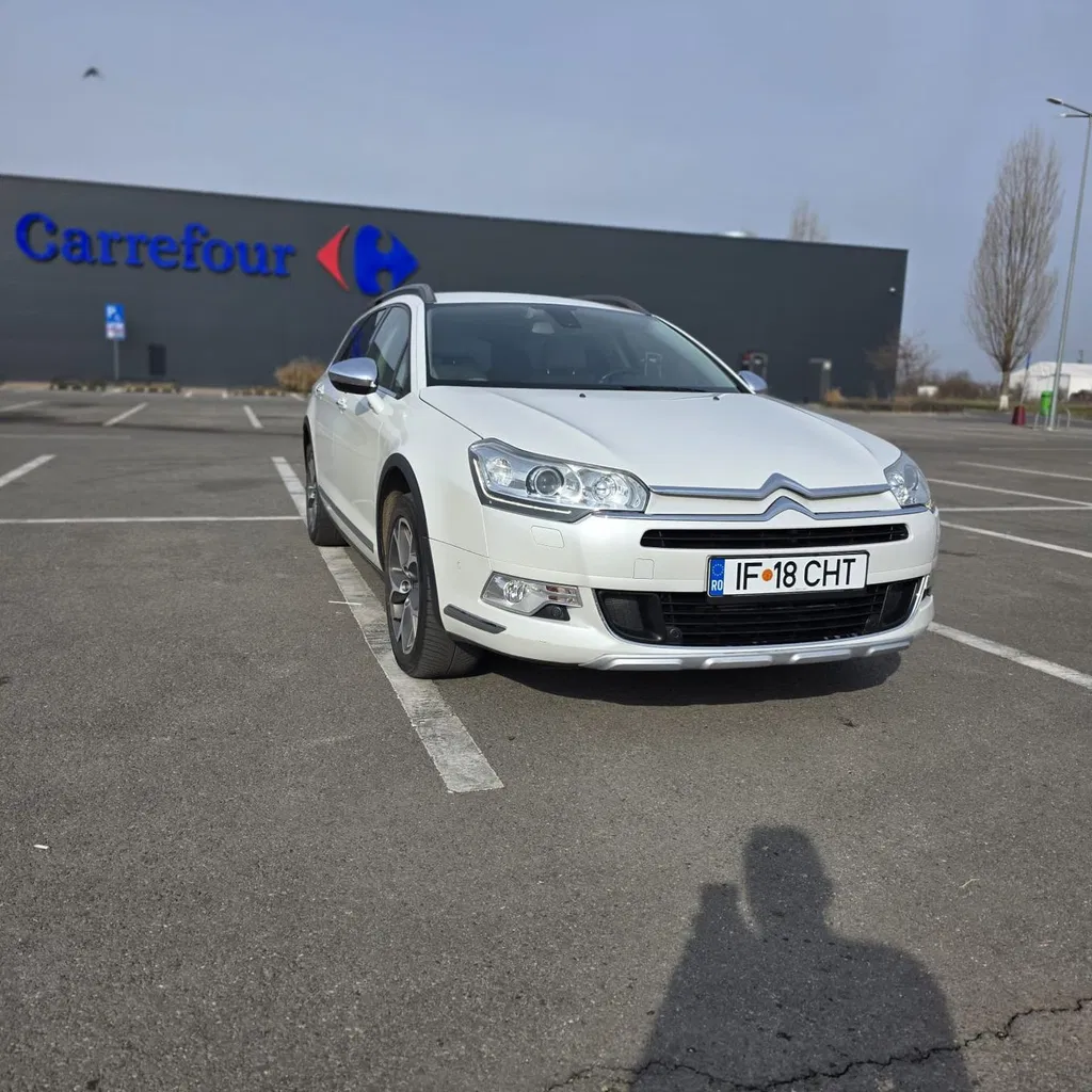 Fotografie: 2014 Citroen C5