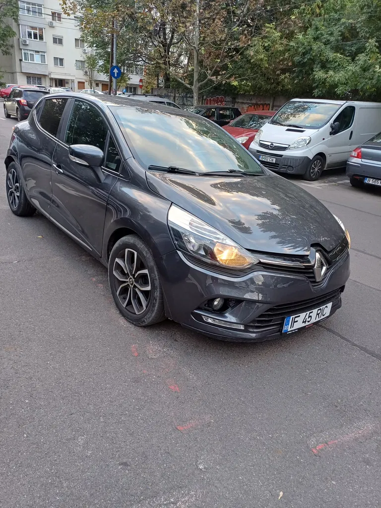 Fotografie: 2019 Renault Clio