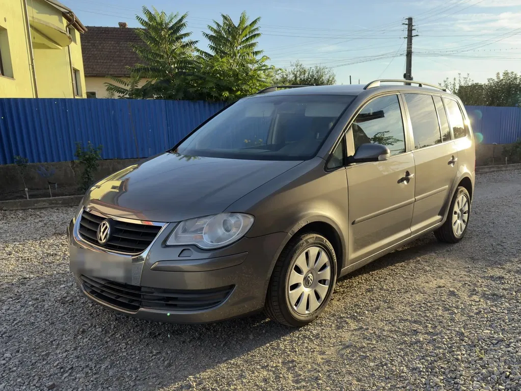 Fotografie: 2009 Volkswagen Touran