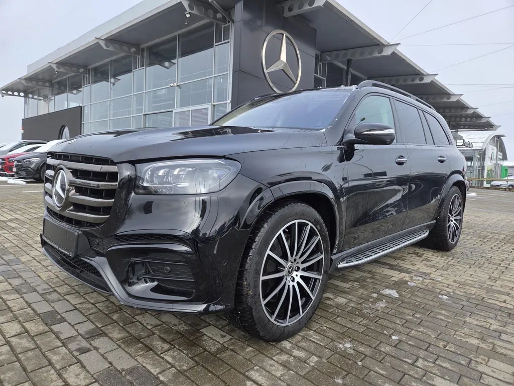 Fotografie: 2024 Mercedes-Benz GLS