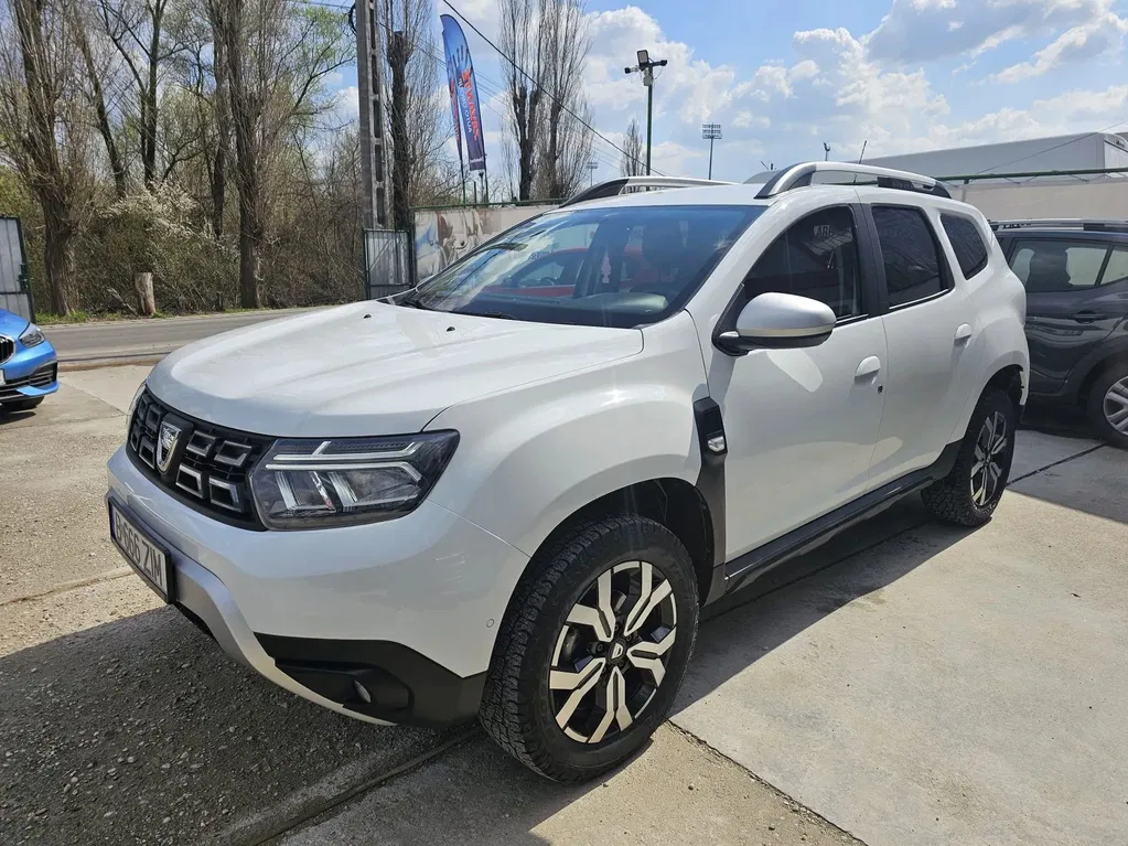 Fotografie: 2022 Dacia Duster