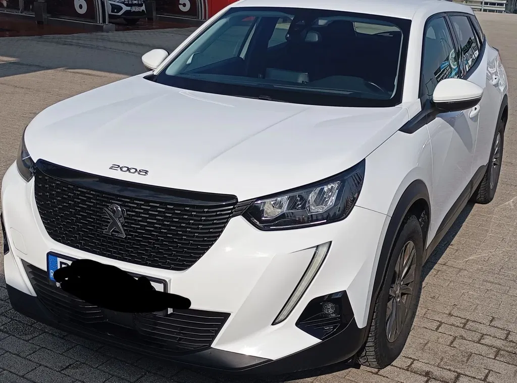 Fotografie: 2020 Peugeot 2008